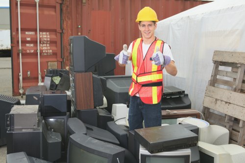 Lewisham flat clearance professionals at work
